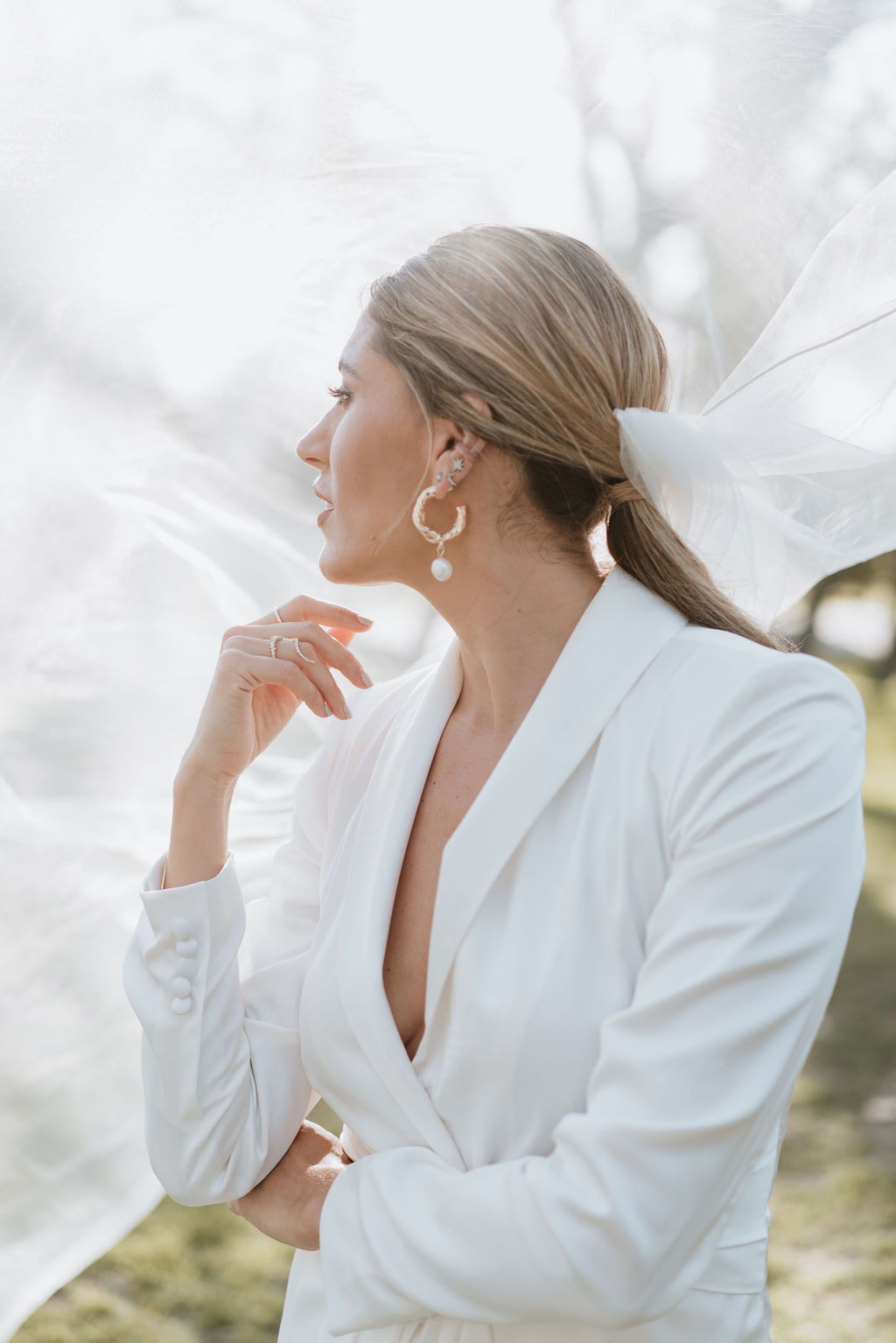 Fotografía de Vestidos de colección de Adriana Madrid Bridal - 32631 