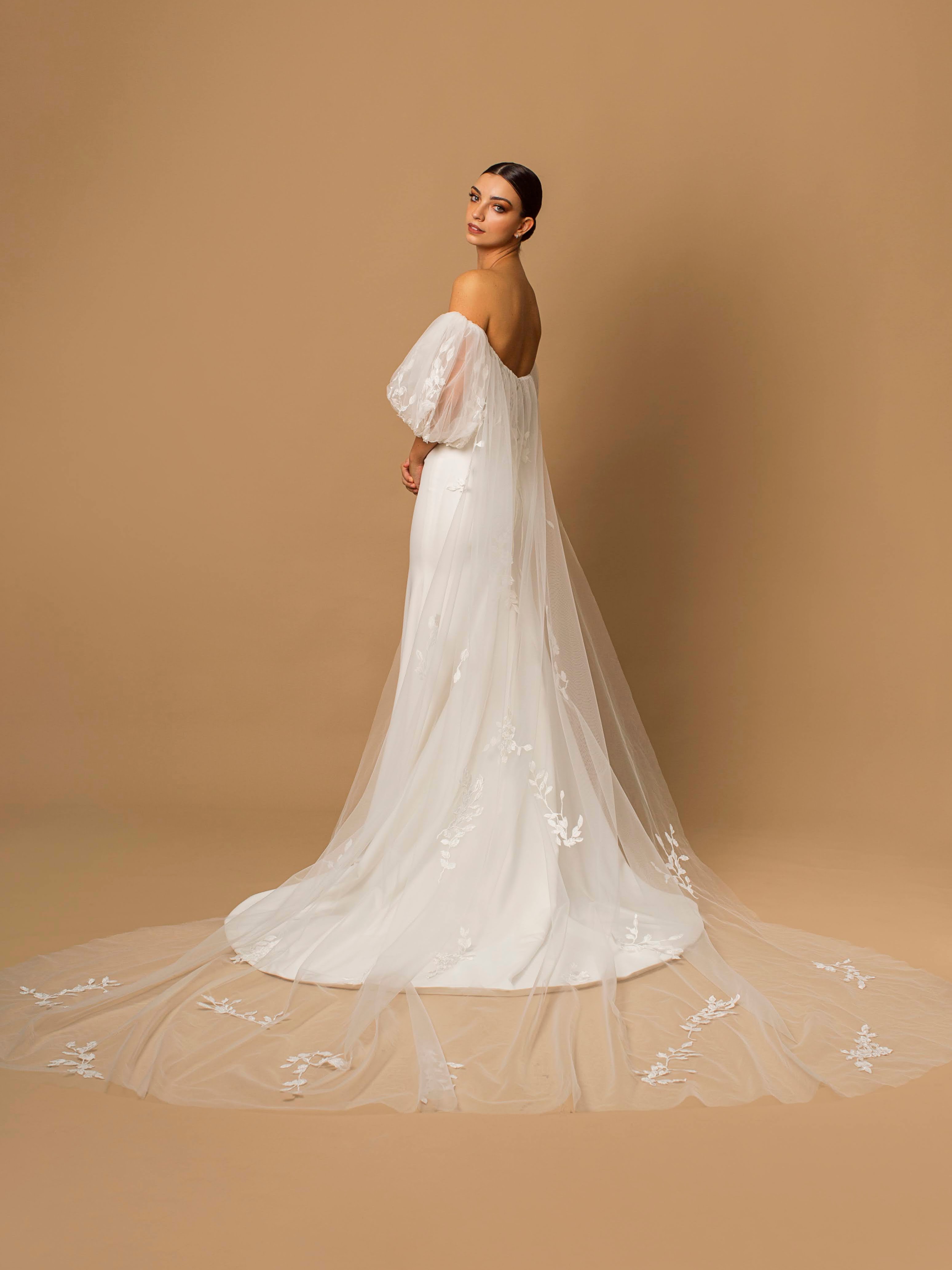 Fotografía de Vestidos de colección de Adriana Madrid Bridal - 33241 