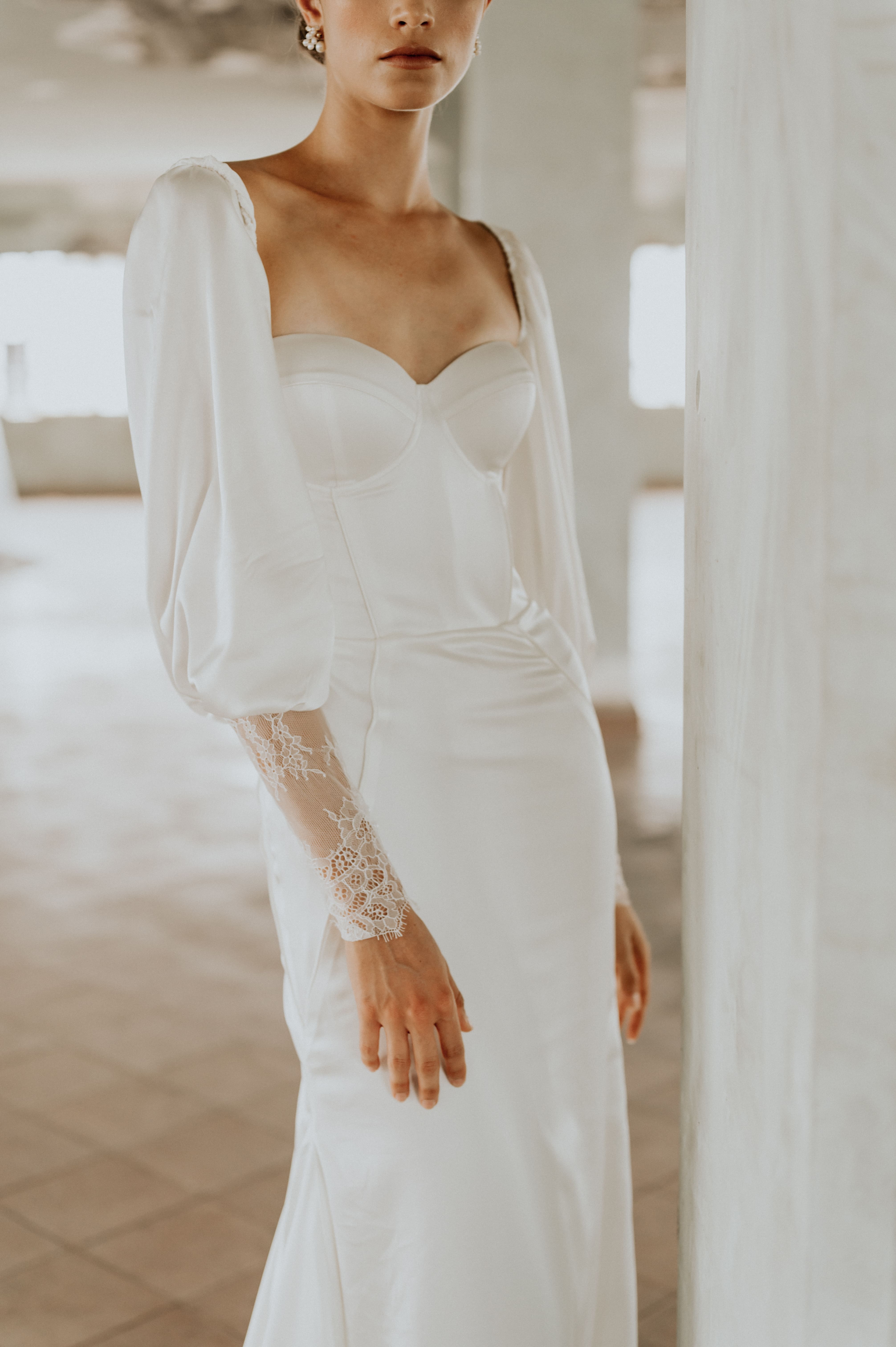 Fotografía de Vestidos de colección de Adriana Madrid Bridal - 33243 