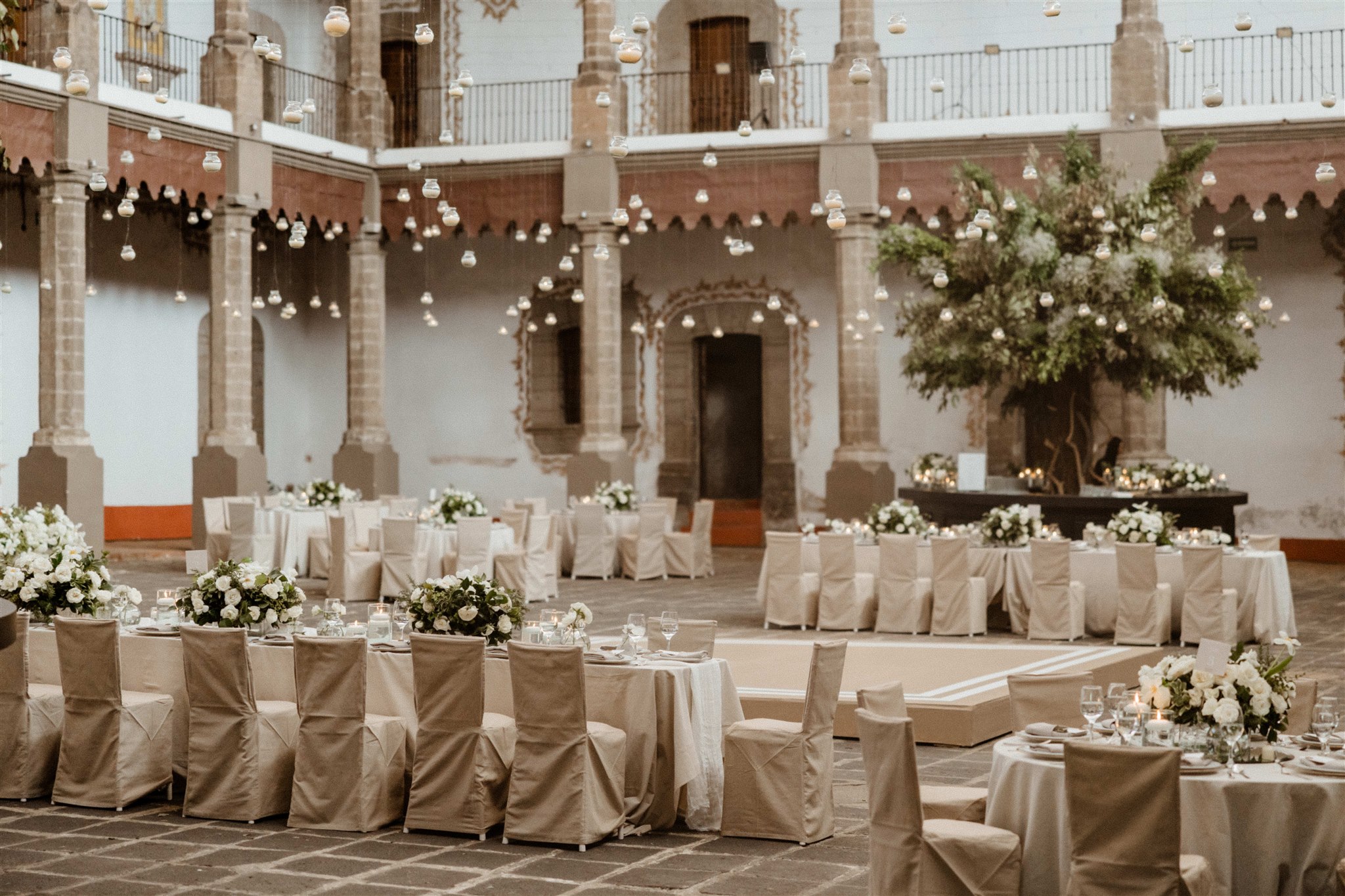 Fotografía de Mariel & Eli de Karla Arroyo Event Architect - 37547 