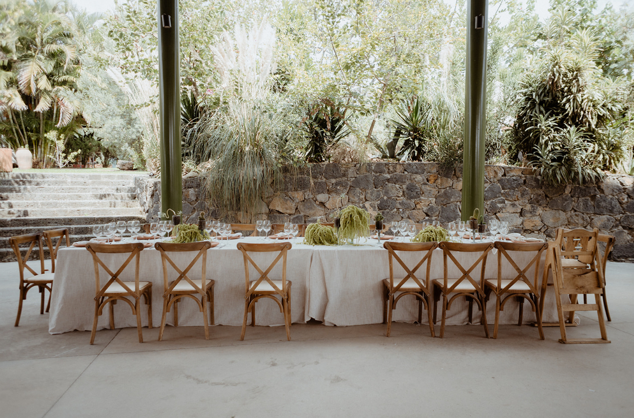 Fotografía de INÉS & PHILLIP. Una calida boda en Casa Chave de Ht Planner - 48129 