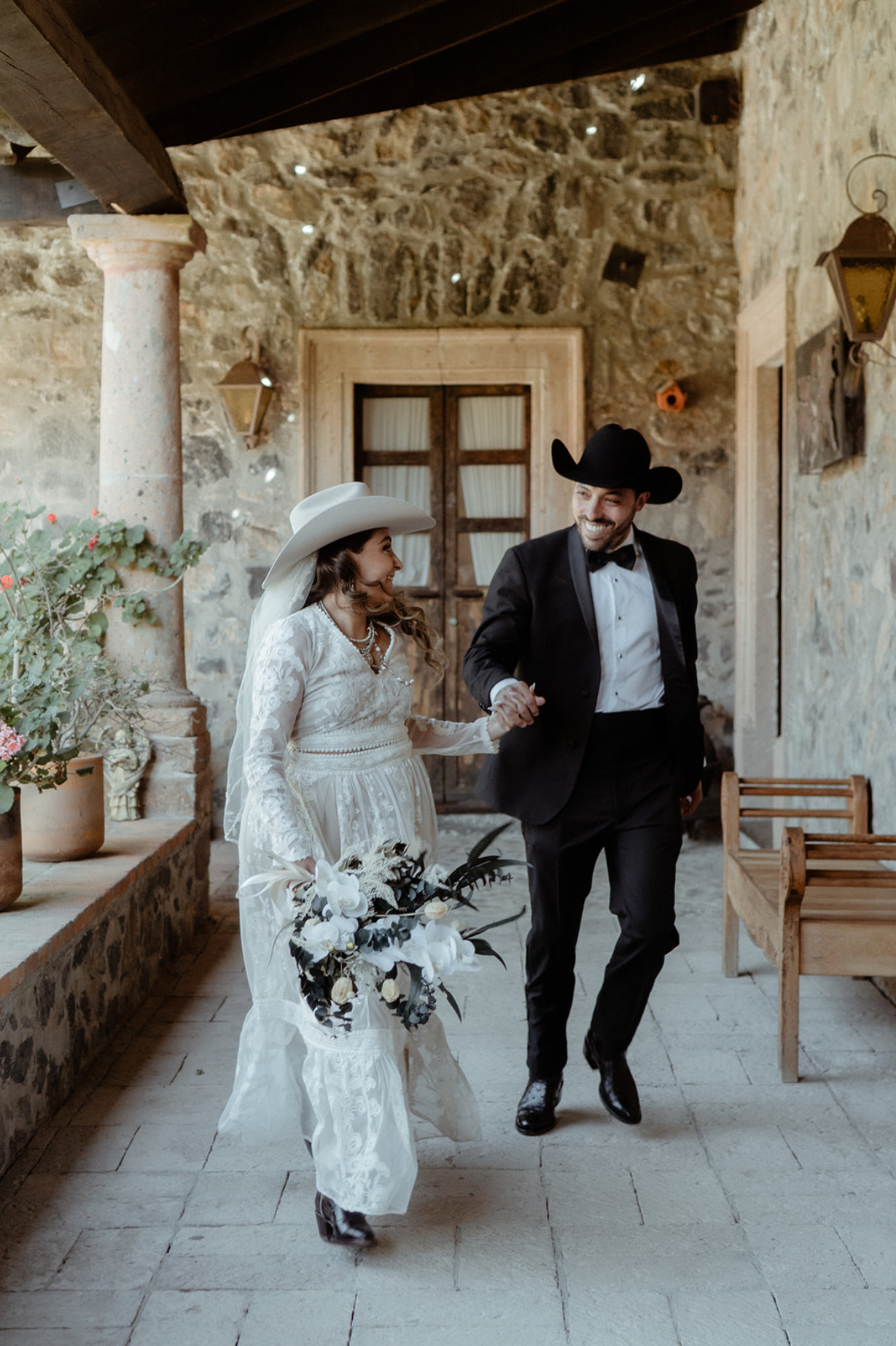 Fotografía de BIJOU &  LEO: Western Wedding de Ht Planner - 48154 