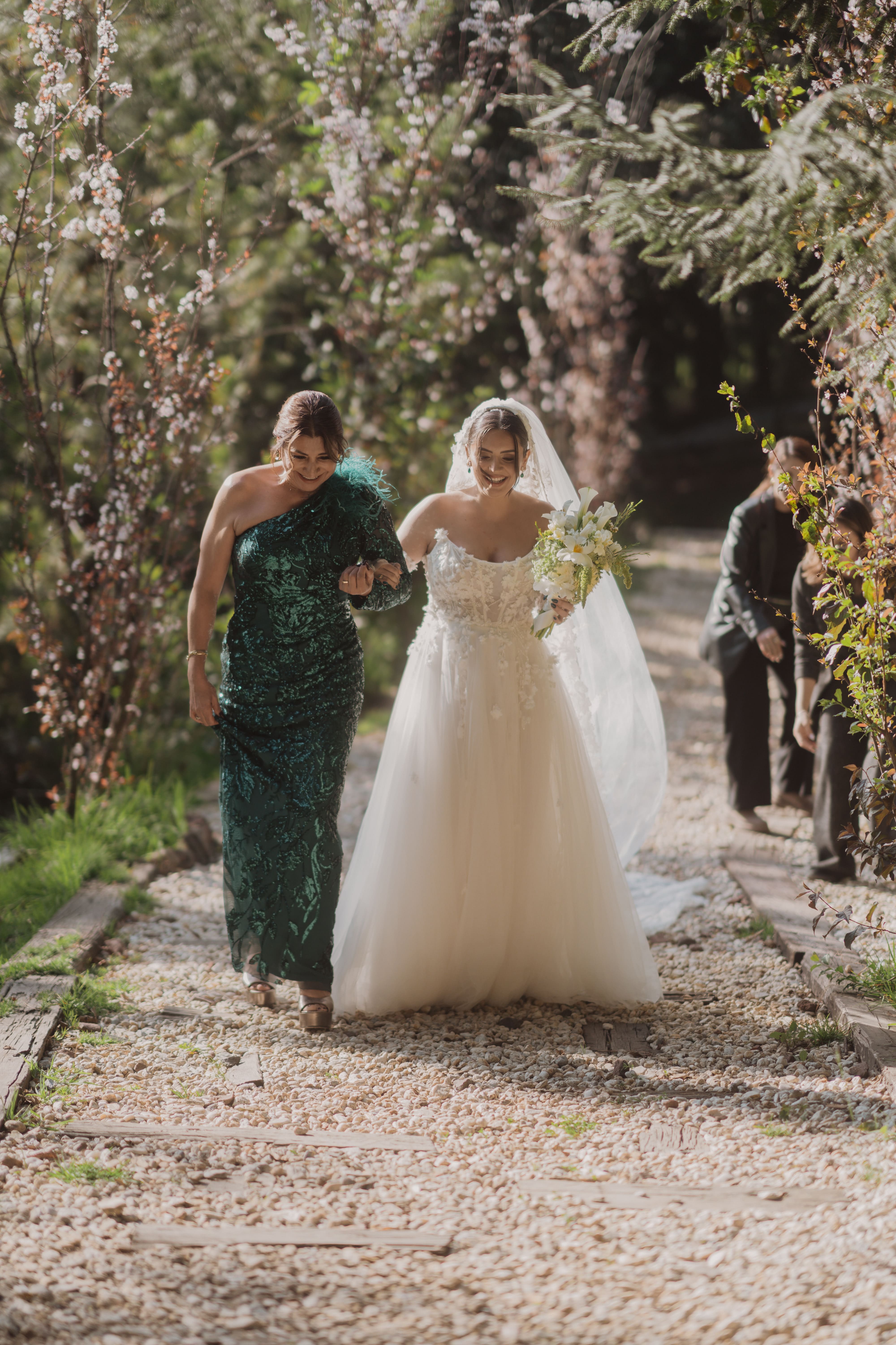 Fotografía de KARLA & ANDRÉS . JARDÍN RANCHO LA PEÑA de Ht Planner - 48297 