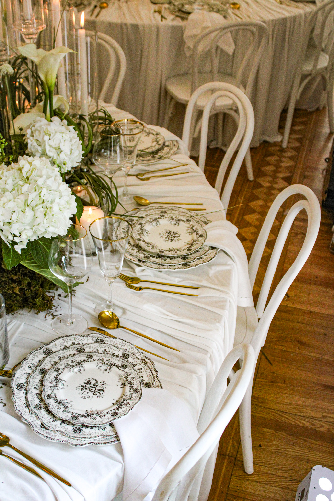 Fotografía de ETERNAL LOVE de Rent & Company - 48676 
