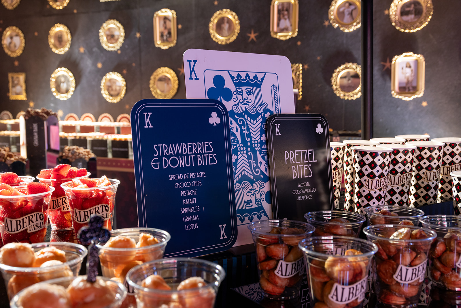 Fotografía de AQUA de Postres bomb&oacute;n - 48961 