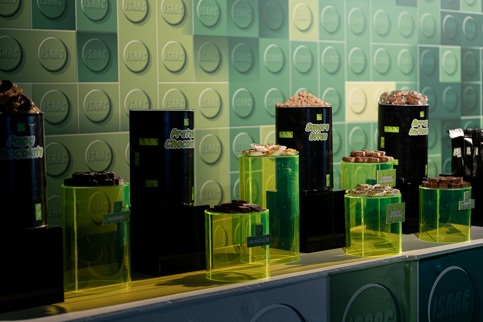 Fotografía de MAGUEN DAVID de Postres bomb&oacute;n - 48966 