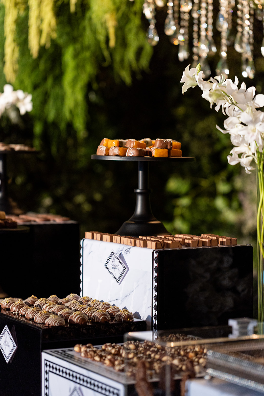 Fotografía de MAGUEN DAVID 2 de Postres bomb&oacute;n - 48975 