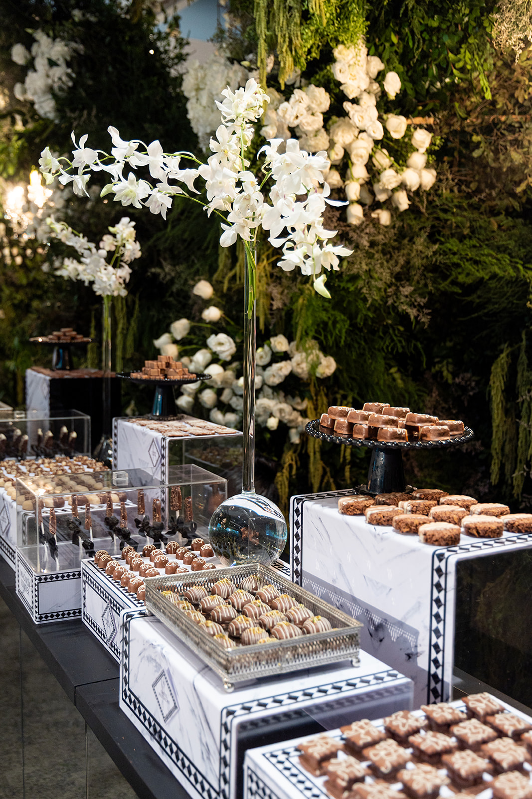 Fotografía de MAGUEN DAVID 2 de Postres bomb&oacute;n - 48978 