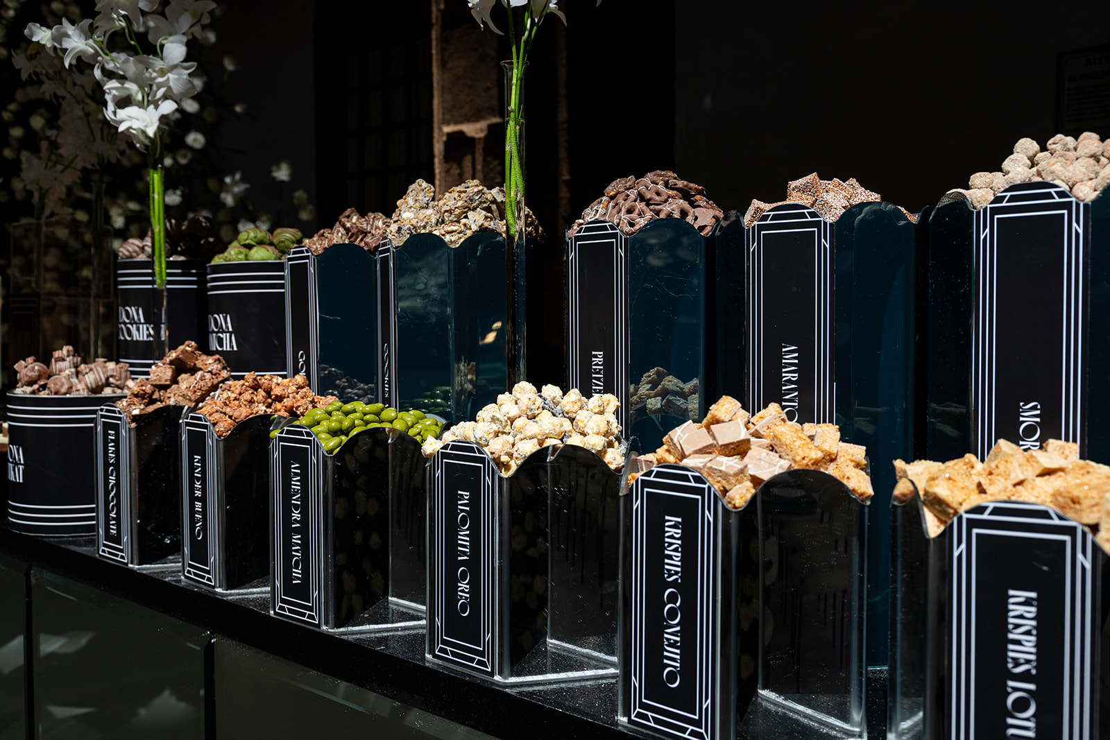 Fotografía de SAN HIPOLITO de Postres bomb&oacute;n - 48996 