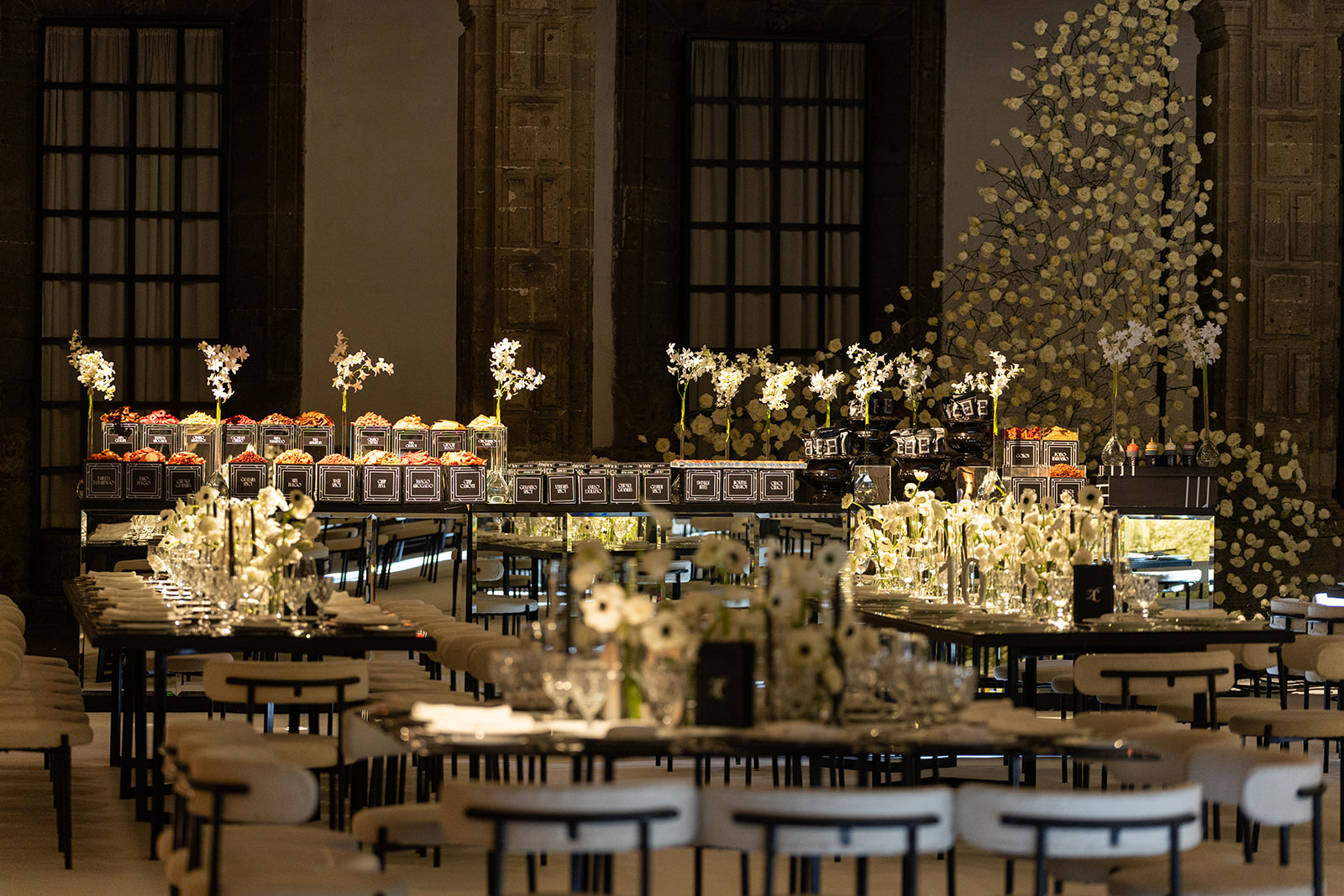 Fotografía de SAN HIPOLITO de Postres bomb&oacute;n - 49000 