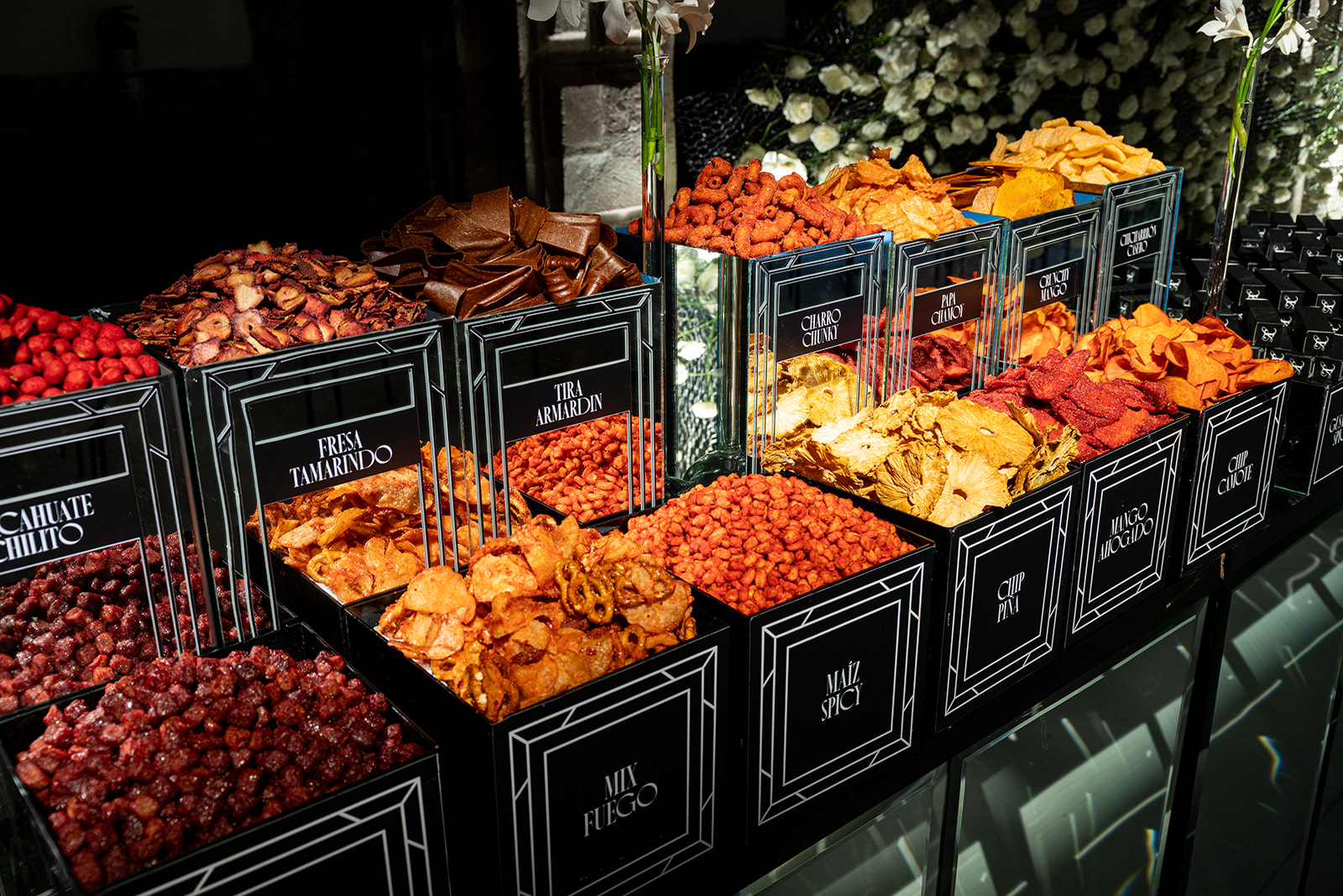 Fotografía de SAN HIPOLITO de Postres bomb&oacute;n - 49004 