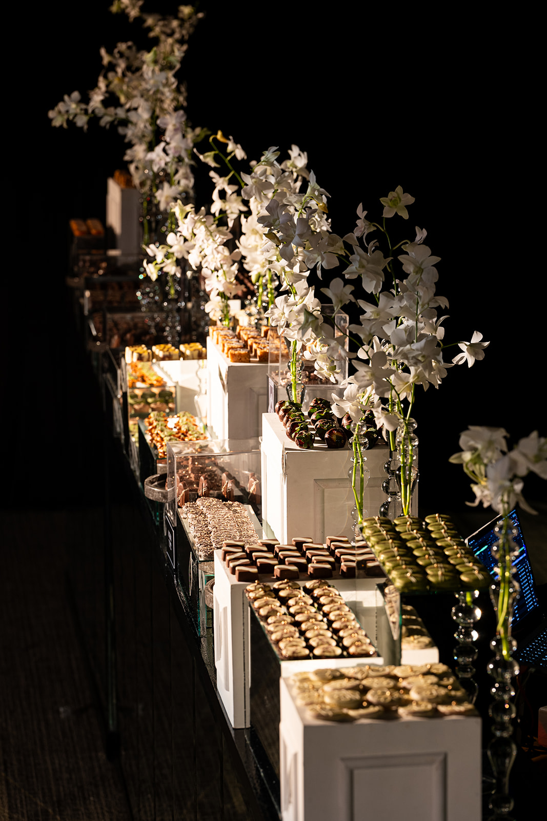 Fotografía de SHAR LE SIMJA  de Postres bomb&oacute;n - 49008 