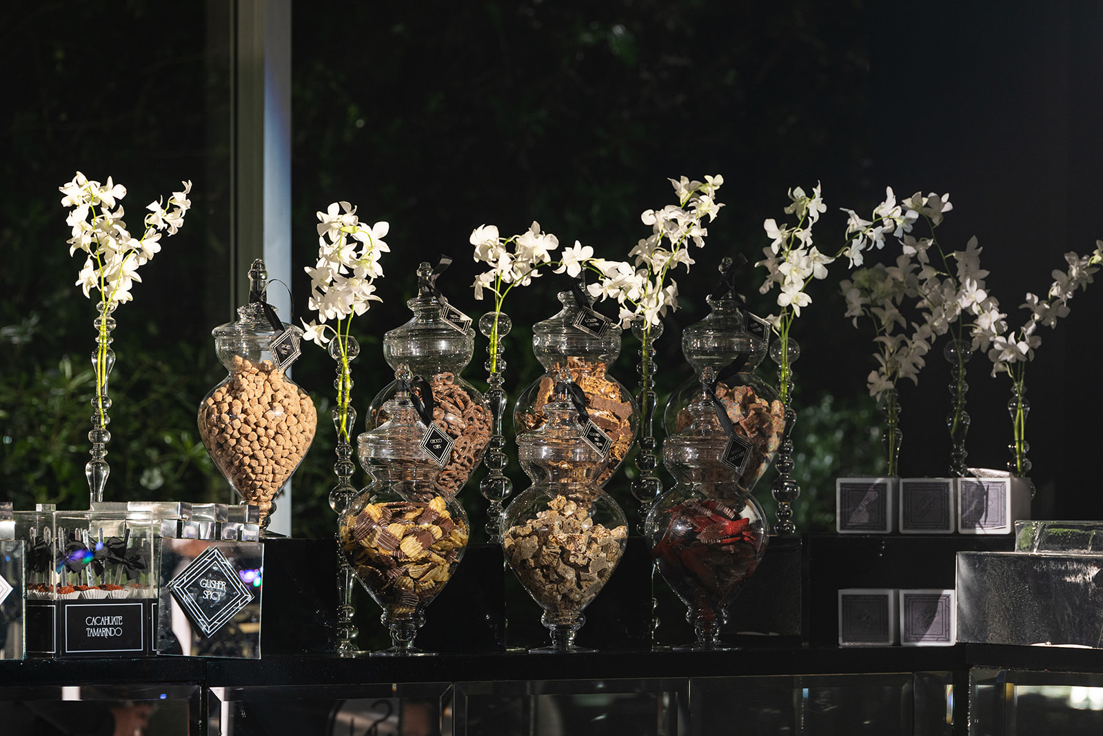 Fotografía de SHAR LE SIMJA  de Postres bomb&oacute;n - 49013 