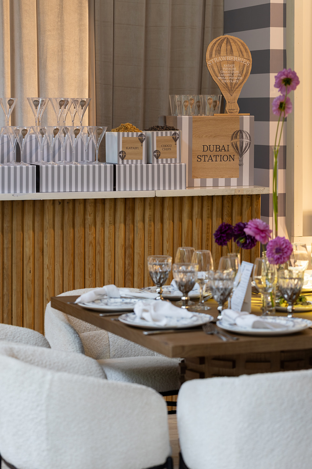 Fotografía de SHAR LE SIMJA 2 de Postres bomb&oacute;n - 49017 