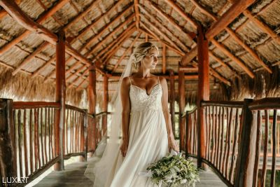 Fotografía de Anna & Taylor - TULUM - Akumal Bay de Luxart Wedding Studio - 26770 